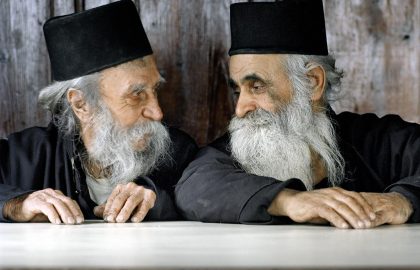Άθως – Τα χρώματα της πίστης (έκθεση Στράτου Καλαφάτη στη Λάρισα)
