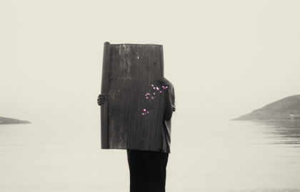 “Variations of Presence” | Παρουσίαση του Φωτογραφικού Βιβλίου του Αλέξη Βασιλικού στο Zoetrope