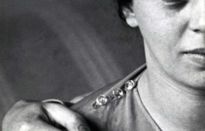 Η Νάγια Παπασπύρου επιλέγει …