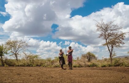 Φωτογραφική αποστολή στην Κένυα με τη Βίκυ Μαρκολέφα