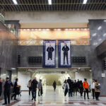 "ΕΥΖΩΝΕΣ | Οι φύλακες των αφανών" - Έκθεση φωτογραφίας της Δήμητρας Χατζηαδάμ στο μετρό Συντάγματος