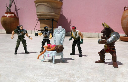 Δημήτρης Θεοδόσης – Στη  χώρα των ανθρώπων χωρίς μνήμη