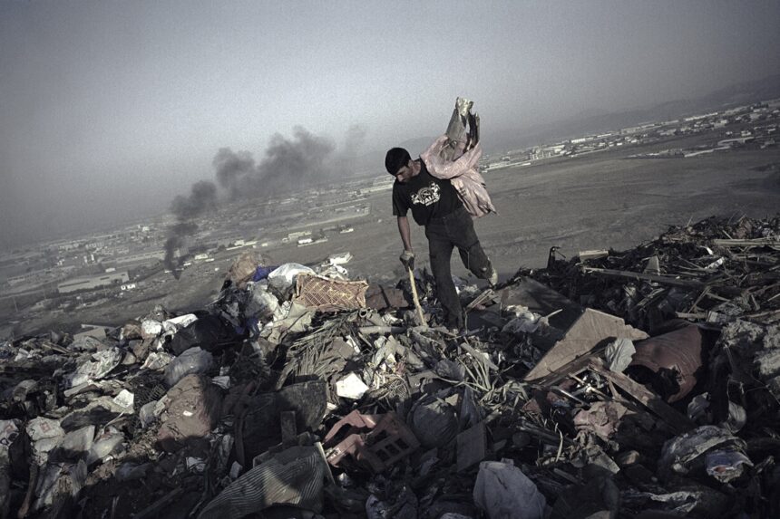 Thessaloniki PhotoΒiennale 2023 | Ο λαϊκισμός το θέμα της κεντρικής έκθεσης «Το φάντασμα του λαού»