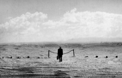 Gilbert Garcin – Στα 65 του χρόνια φωτογράφος
