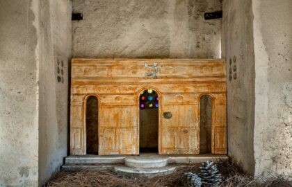 Μαρίλια Φωτοπούλου | Iconostases – έκθεση φωτογραφίας στο Κέντρο Σύγχρονης Τέχνης Ιλεάνα Τούντα