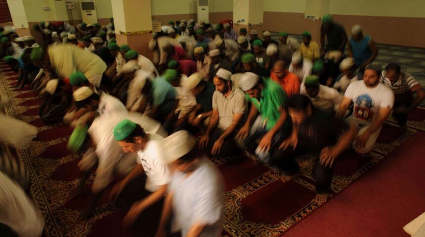 Φωτογραφικό workshop σε τόπους λατρείας με τη Μάρω Κουρή