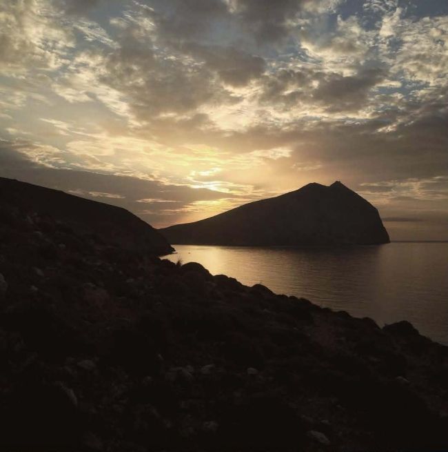 Ήταν του Μάη του πρόσωπο (ΙIΙ)
