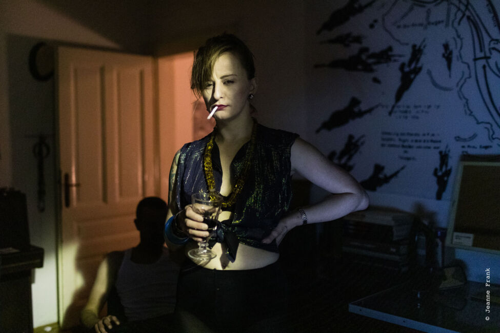 Jeanne Frank - They forgot to treat us