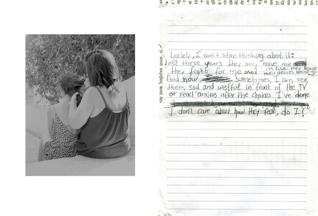 Antonia Petriti - Doesn't the food taste a little strange to you Antonia Petriti - Doesn't the food taste a little strange to you