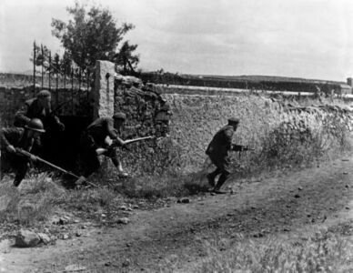 Gerda Taro, Spanish Civil War.