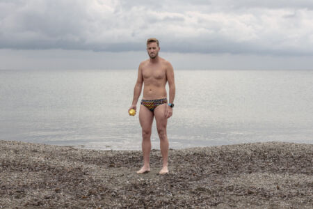 Χαρά Σκλήκα - On the shore