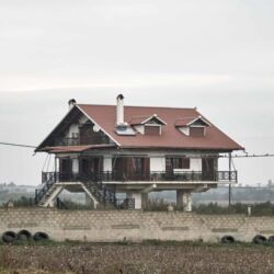 Λευτέρης Παρασκευαΐδης