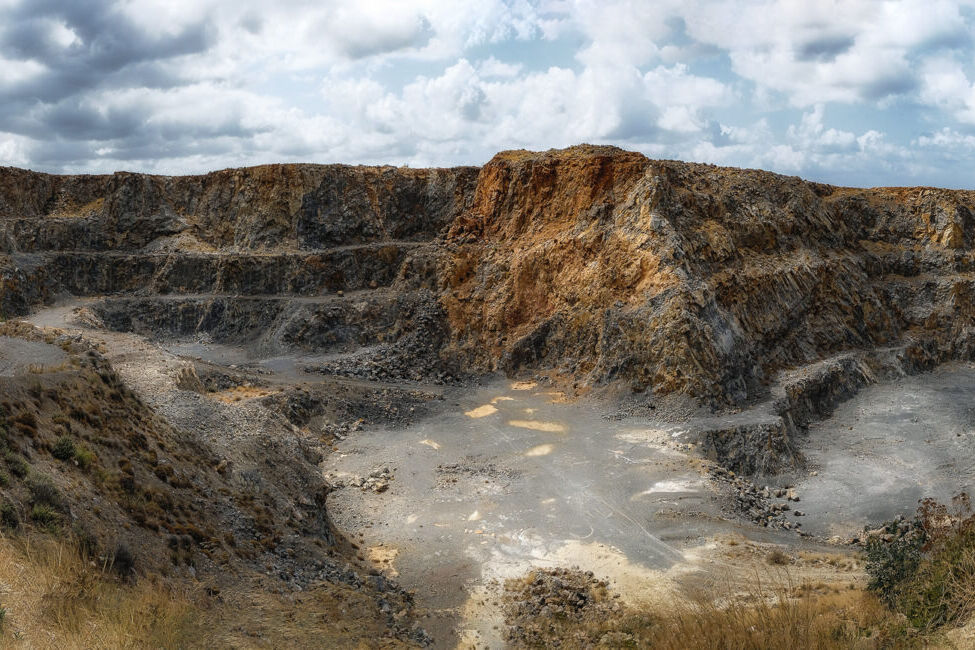 ΜΕΤΑΤΟΠΙΟ - Κώστας Χαλκιαδάκης