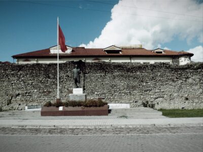 Μένη Σεϊρίδου - Ελμπασάν