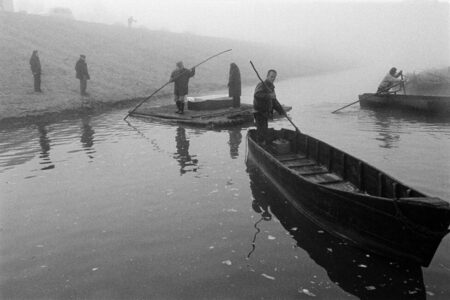 Ηλίας Μπουργιώτης - Το λιβάδι, που δακρύζει Θ.Α.